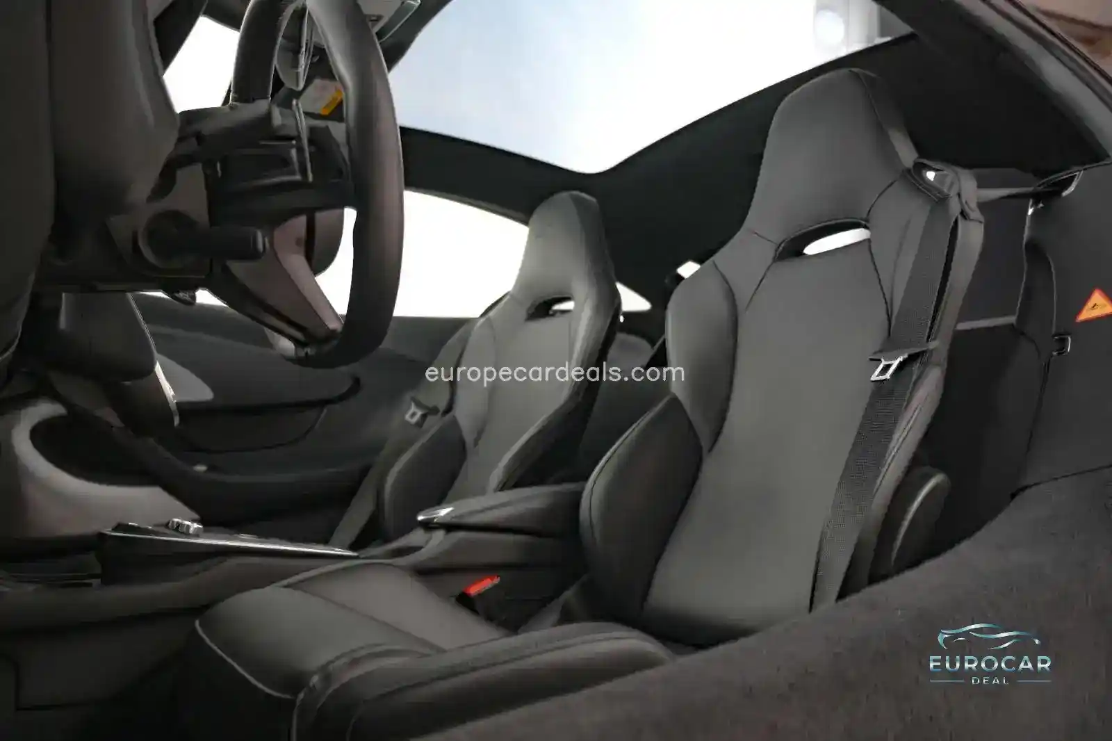 McLaren GT