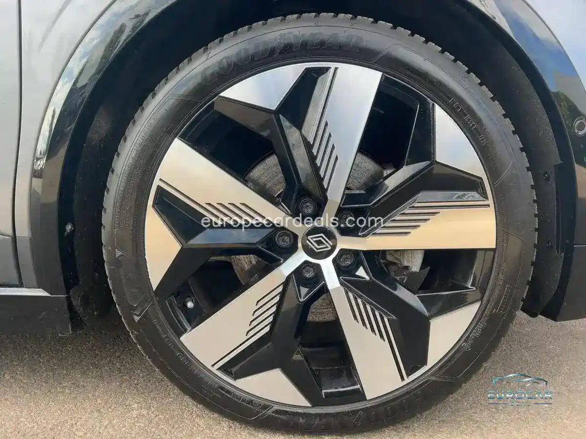 Renault Megane E-TECH