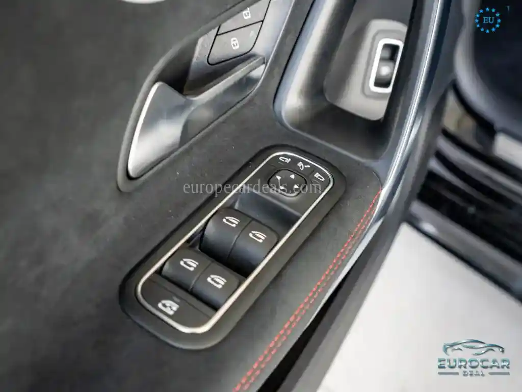 Mercedes-Benz CLA 45 AMG