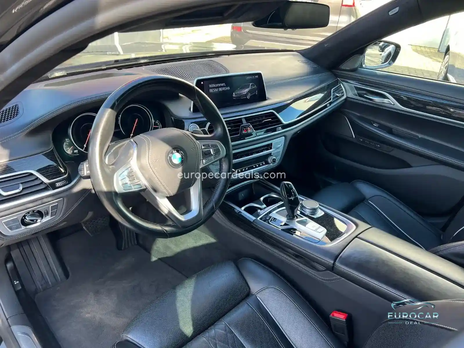 BMW 750
