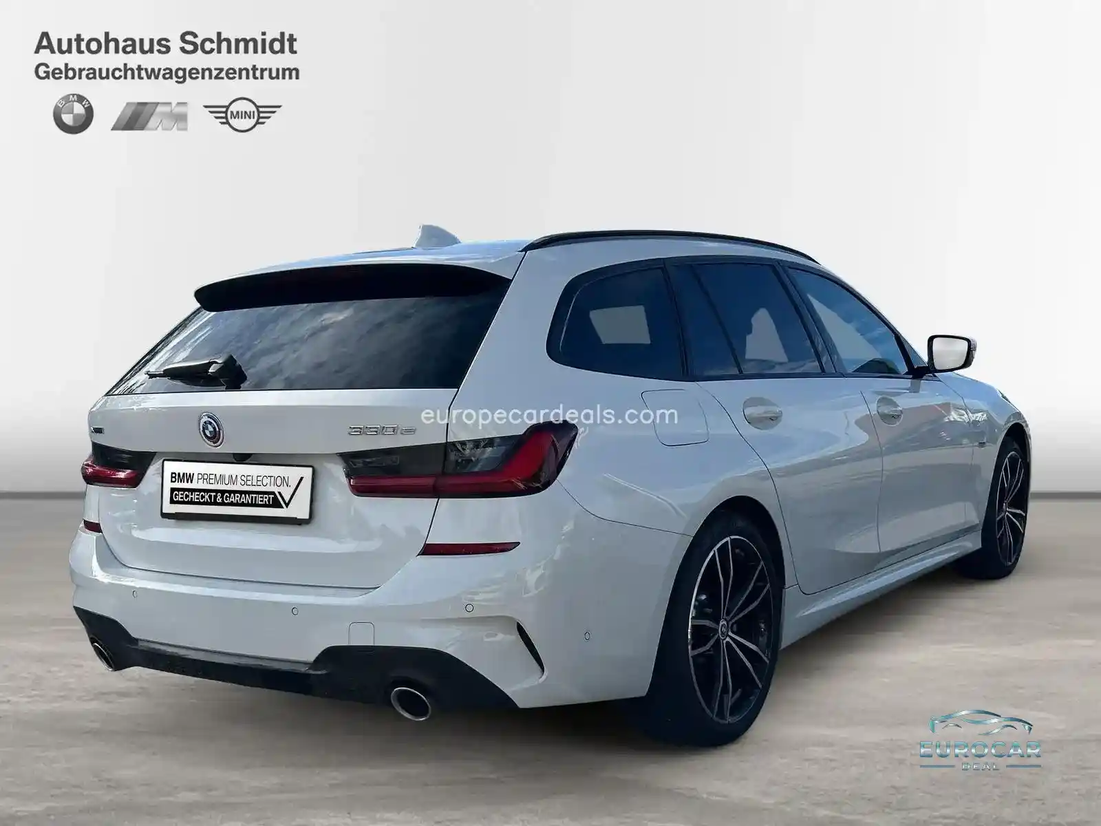 BMW 330