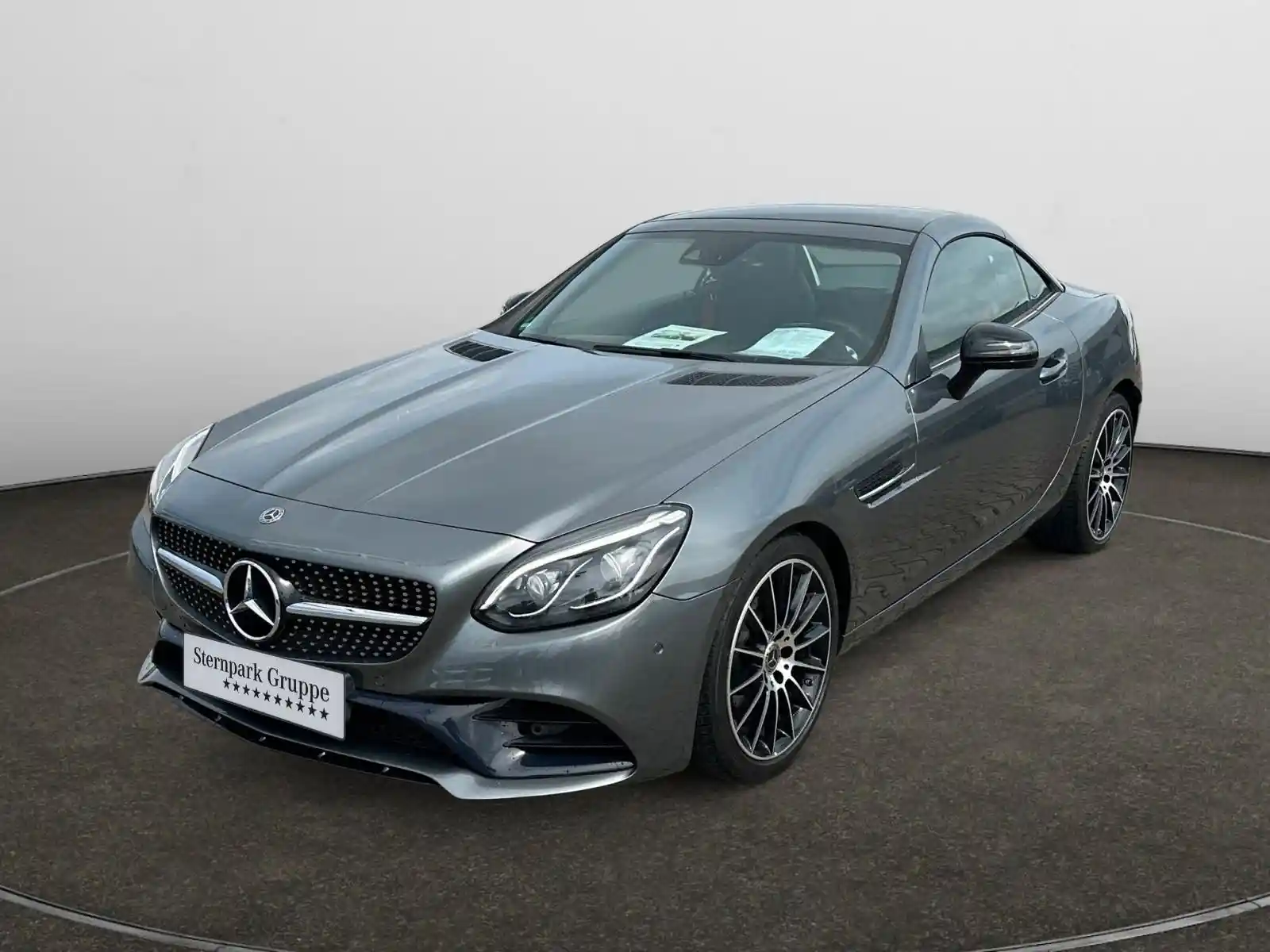 Mercedes-Benz SLC 300