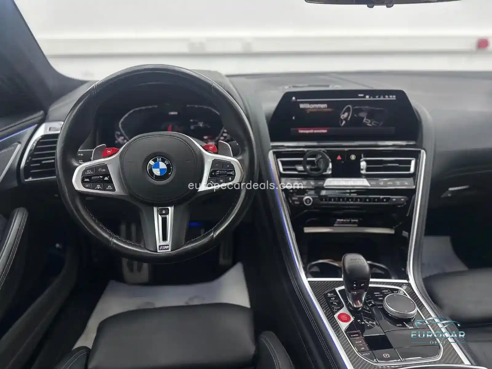 BMW M8