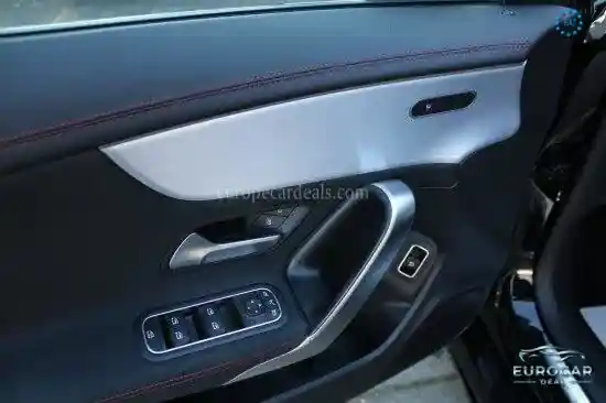 Mercedes-Benz CLA 220