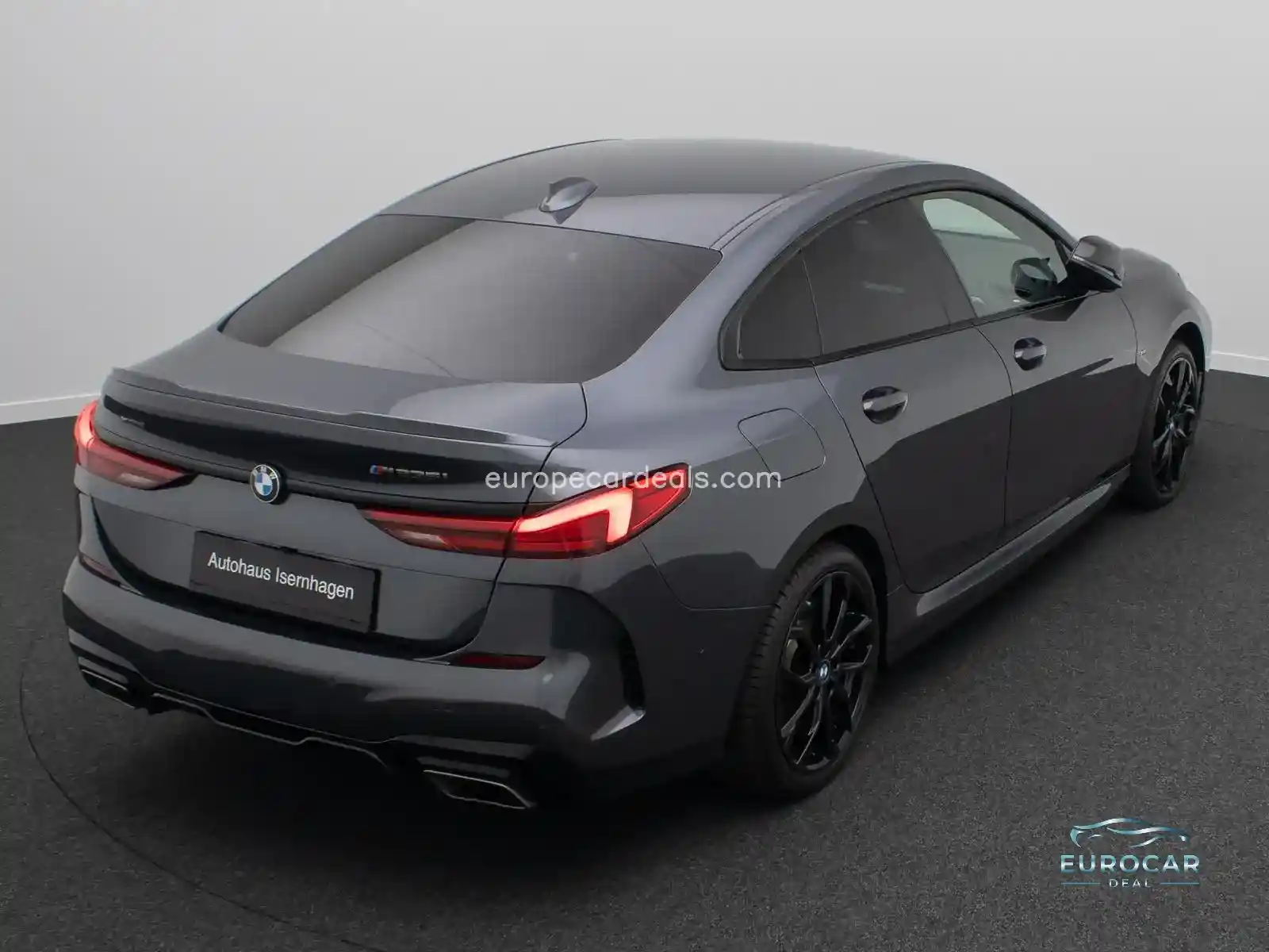 BMW M235