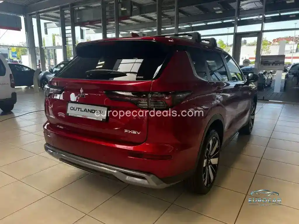 Mitsubishi Plug-in Hybrid Outlander