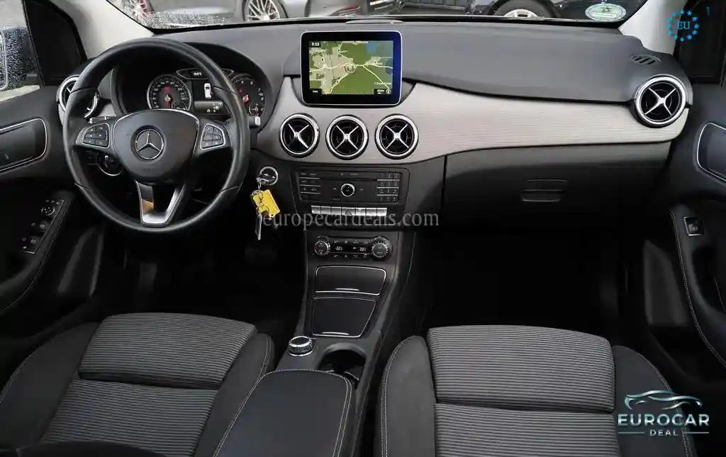 Mercedes-Benz B 200