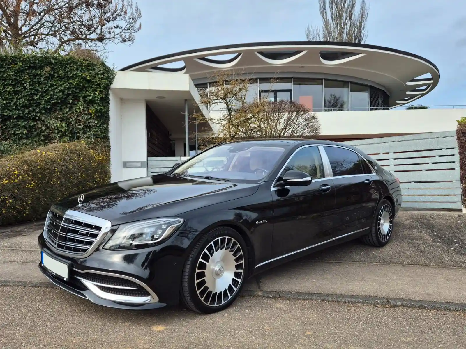 Mercedes-Benz S 560