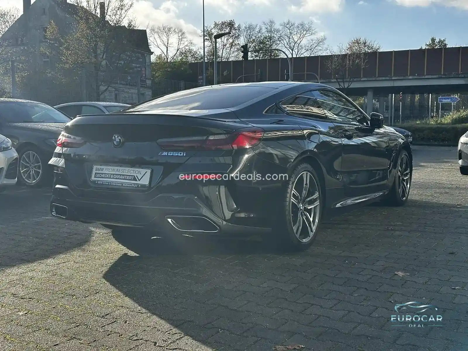 BMW M850