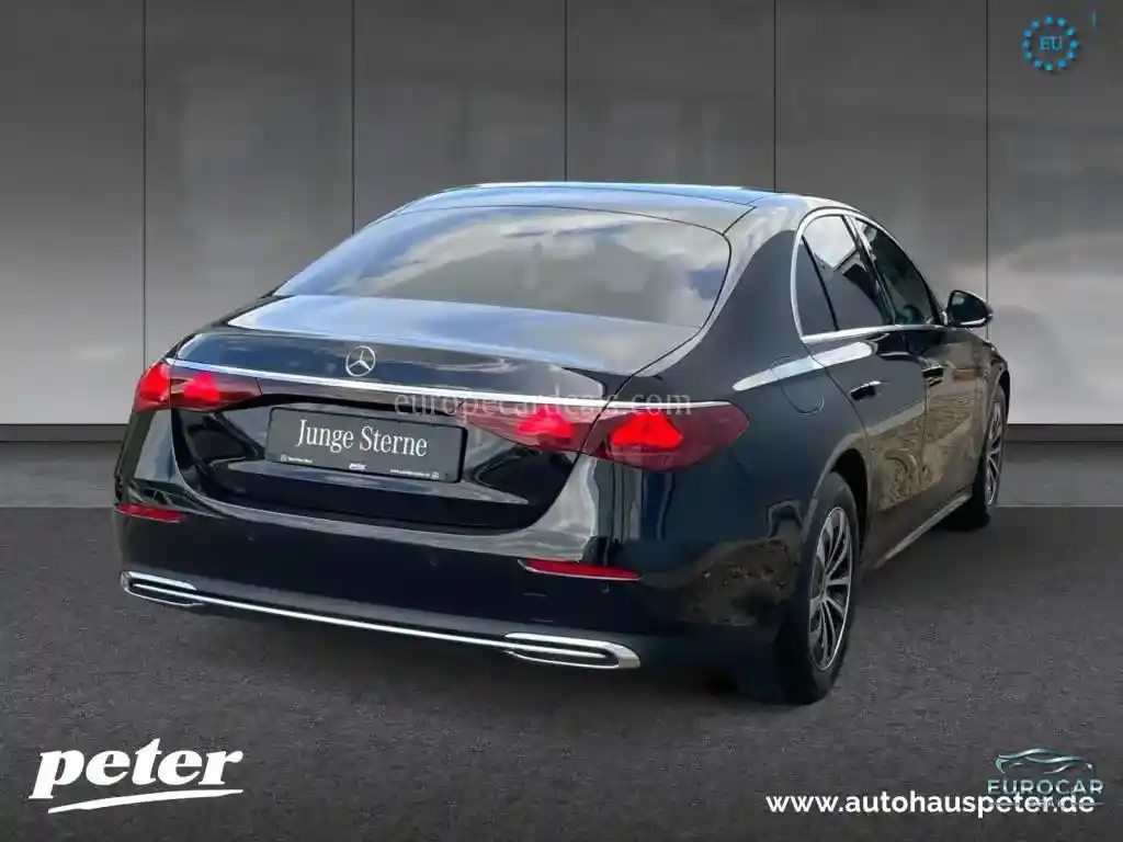 Mercedes-Benz E 220