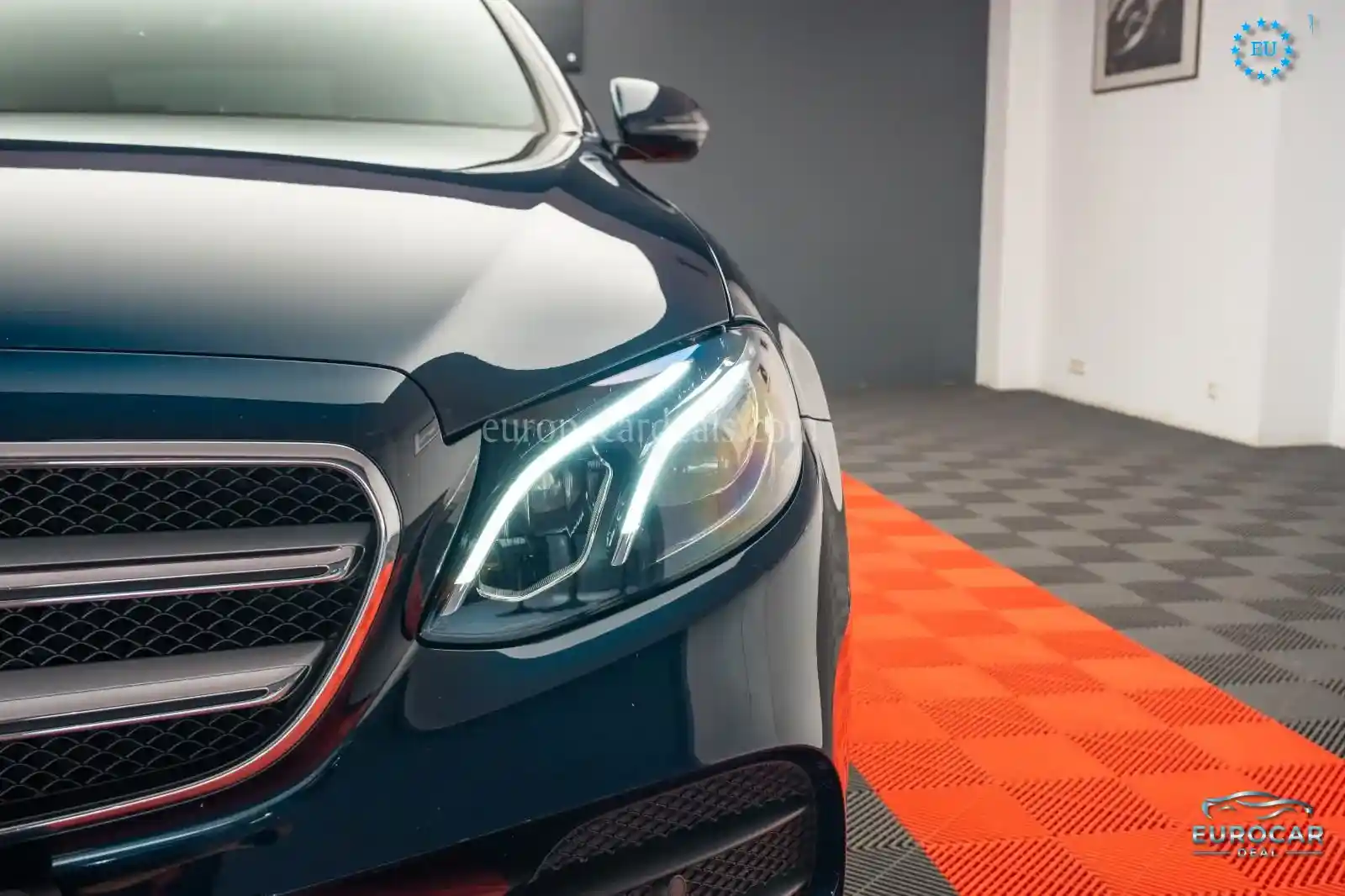 Mercedes-Benz E 200