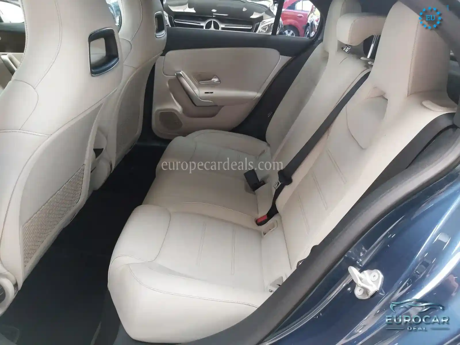 Mercedes-Benz A 220