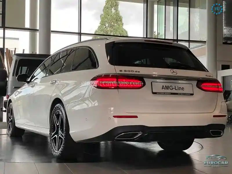 Mercedes-Benz E 300