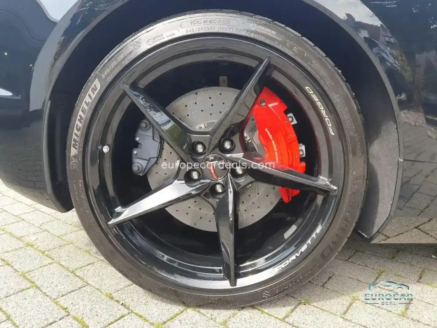 Corvette C8