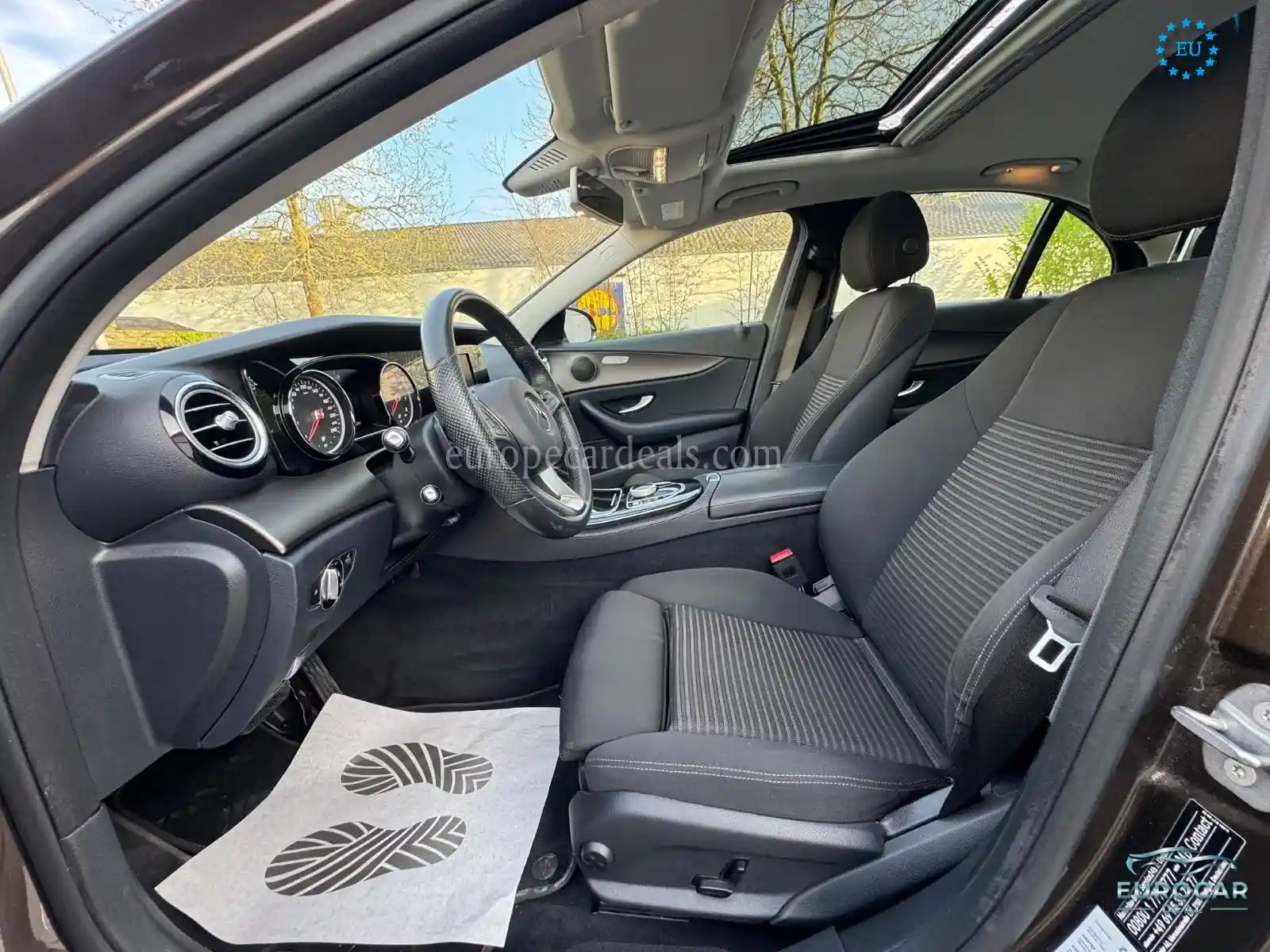 Mercedes-Benz E 200
