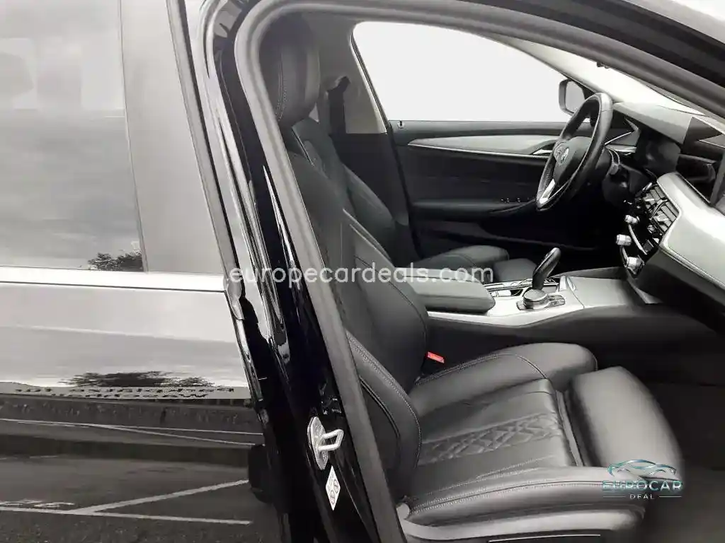 BMW 530