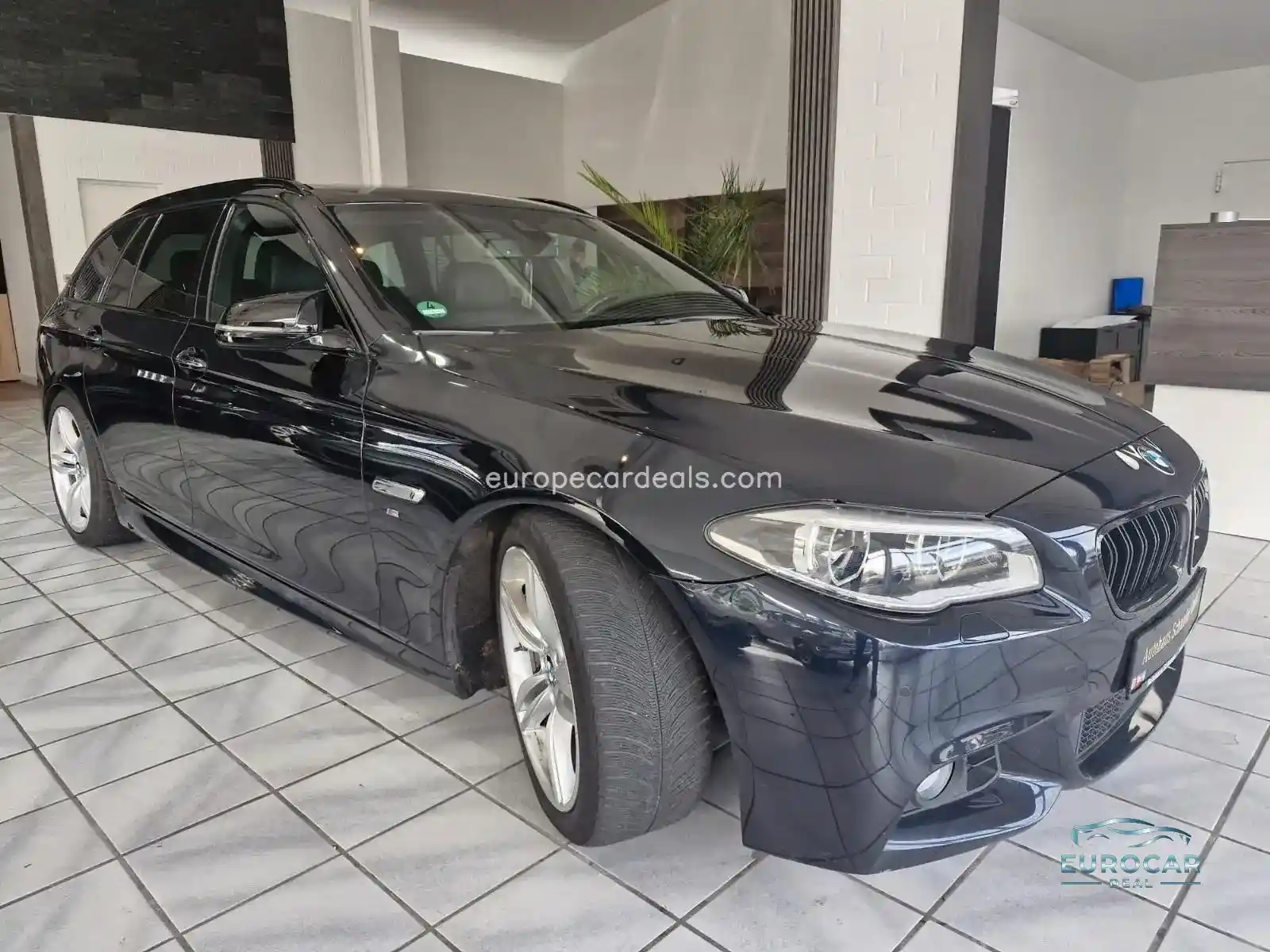 BMW 525