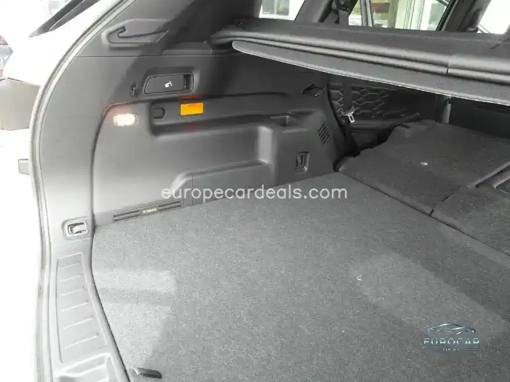 Mitsubishi Plug-in Hybrid Outlander