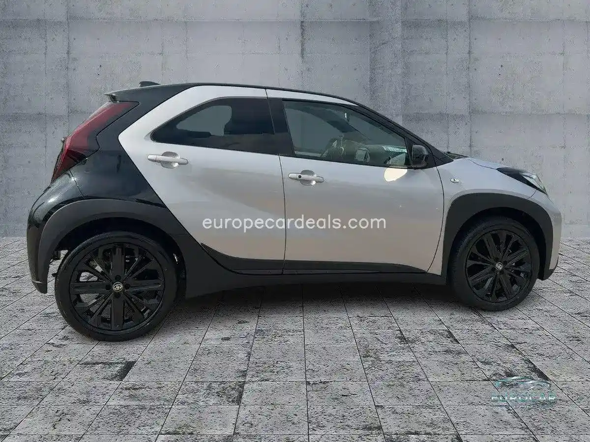 Toyota Aygo (X)