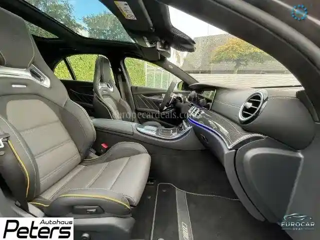 Mercedes-Benz E 63 AMG