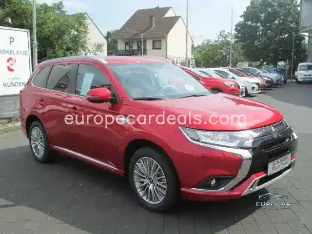 Mitsubishi Plug-in Hybrid Outlander