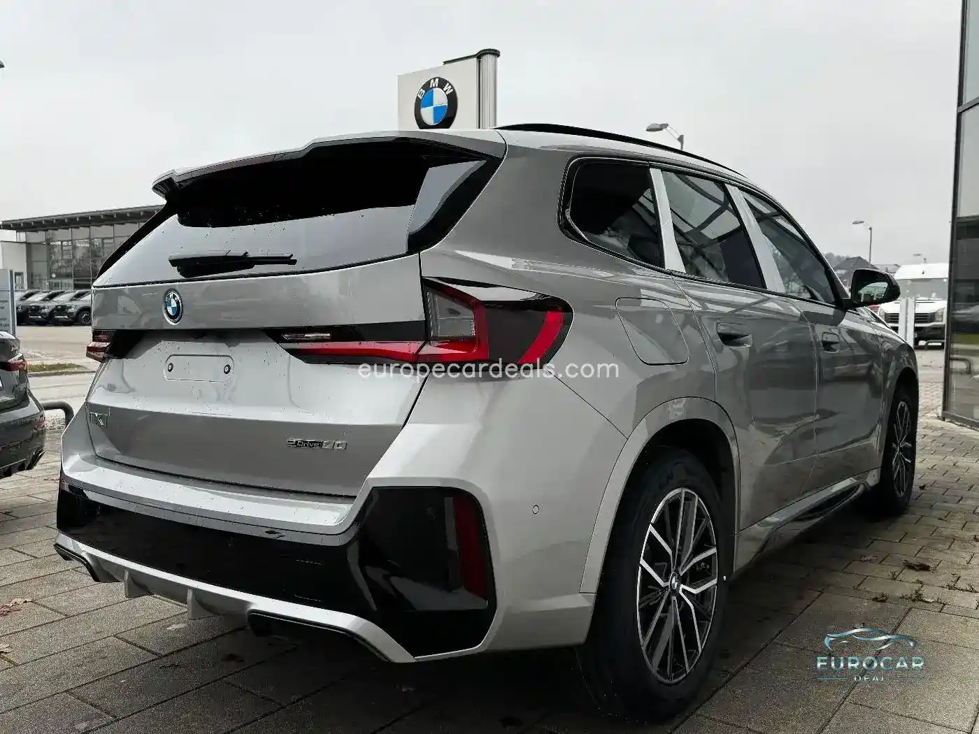 BMW iX1