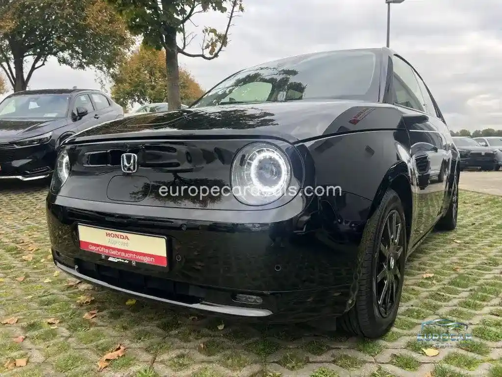 Honda e