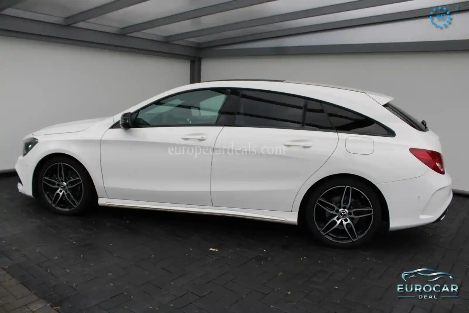 Mercedes-Benz CLA 220 Shooting Brake