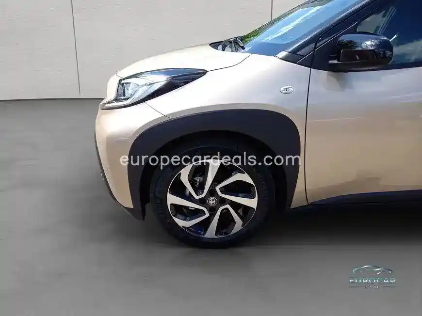 Toyota Aygo (X)