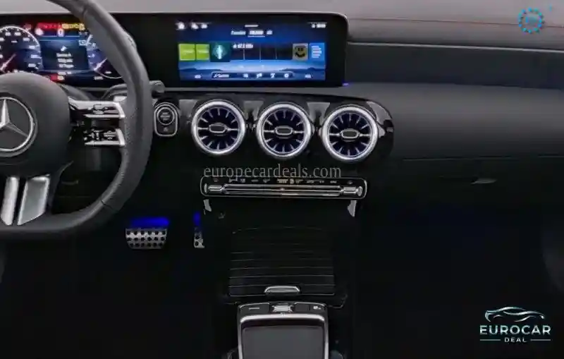 Mercedes-Benz CLA 180