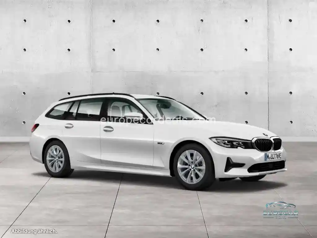 BMW 330