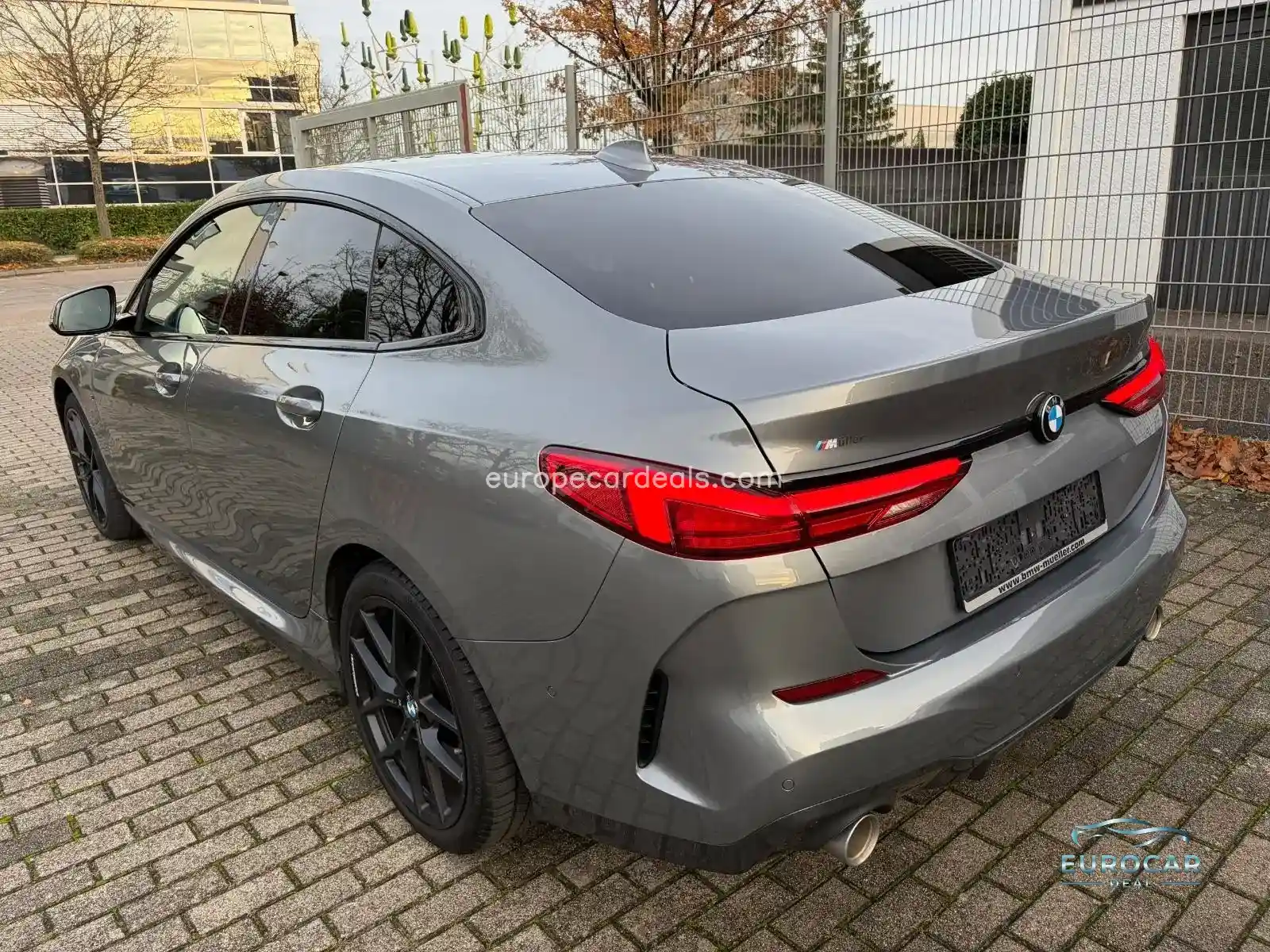 BMW 220