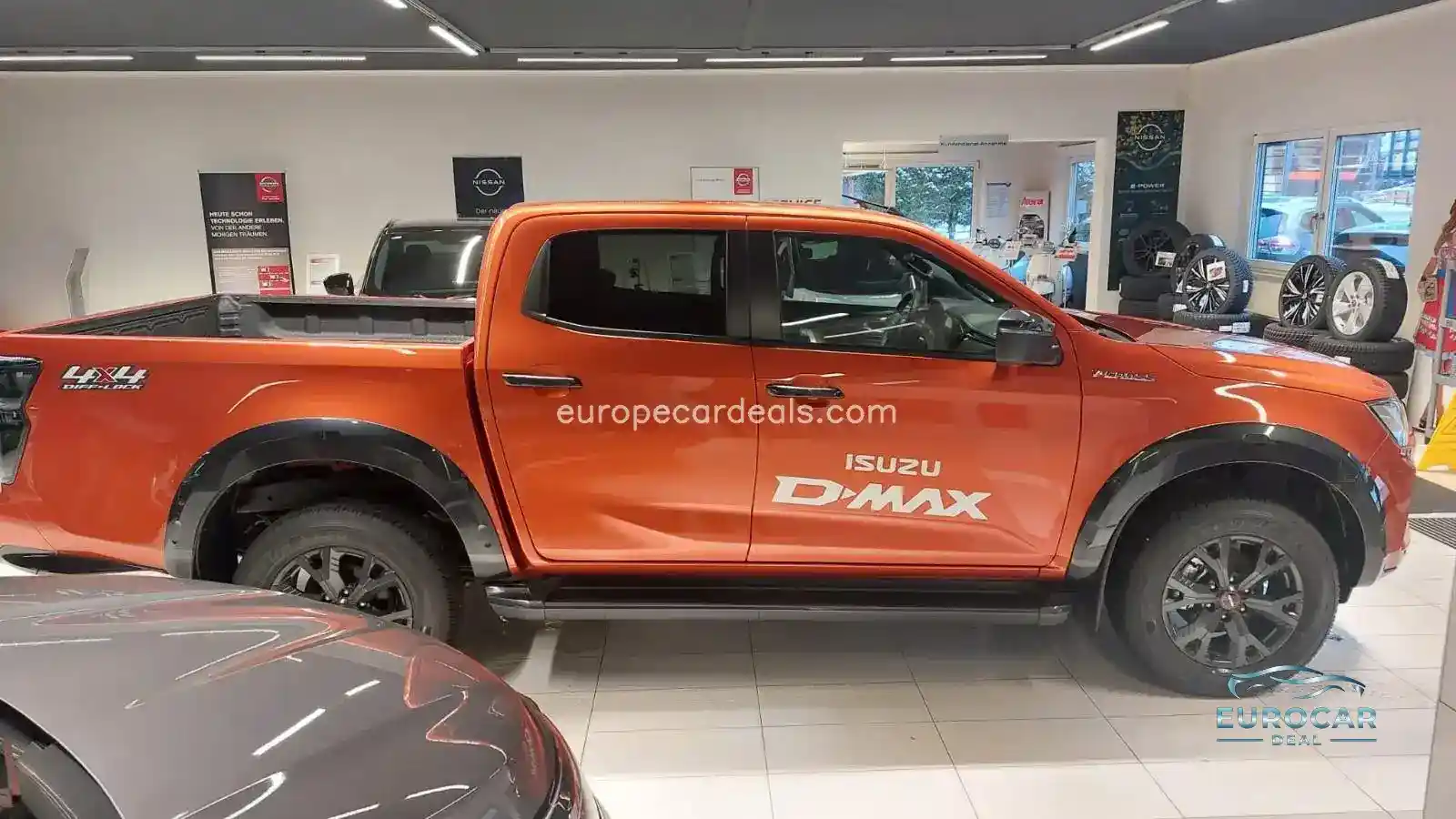 Double Cab 4WD V-CROSS