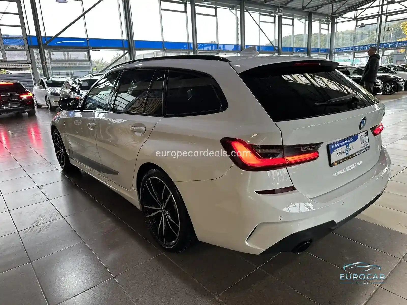 BMW 330