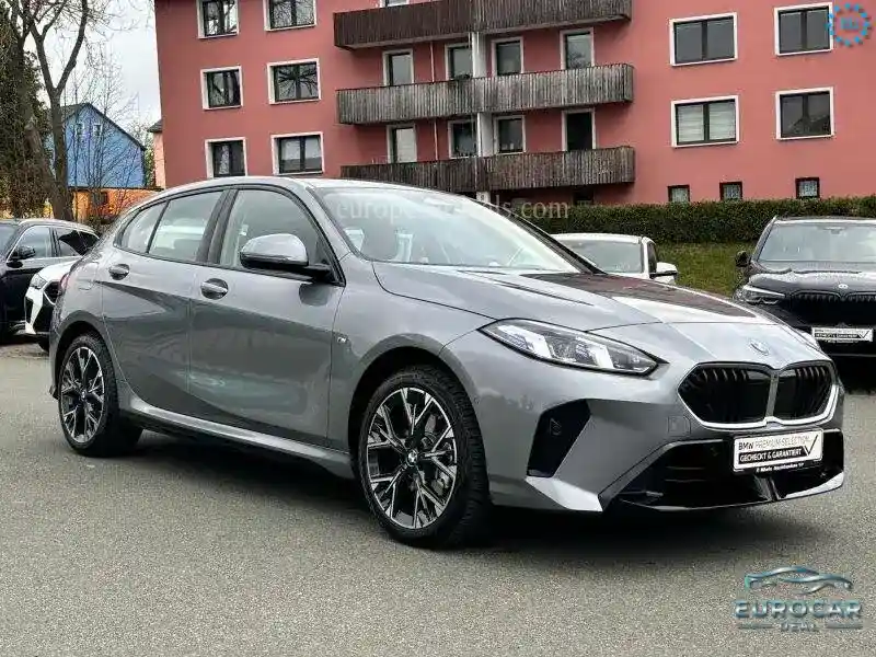 BMW 120