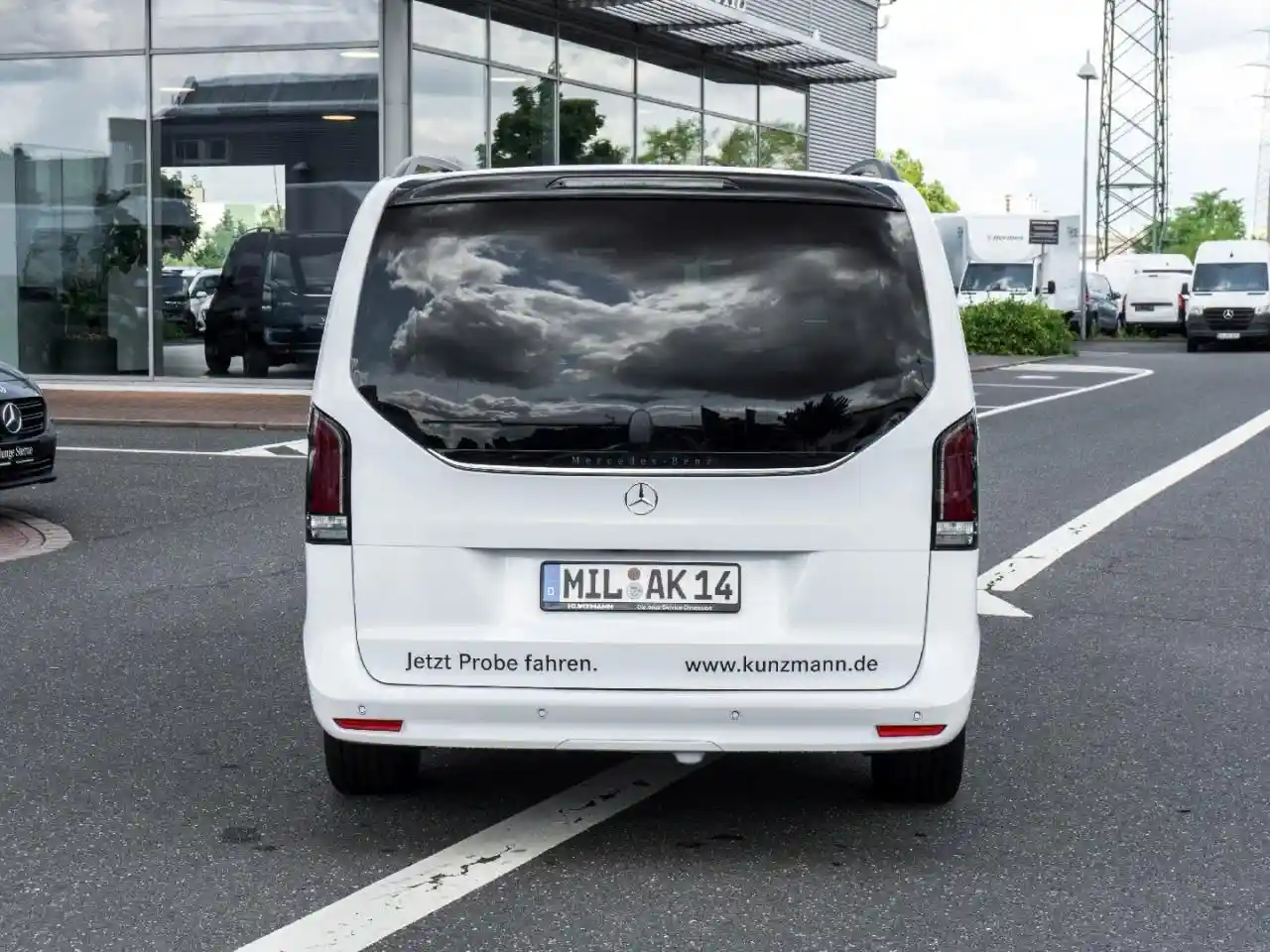 Mercedes-Benz V 250