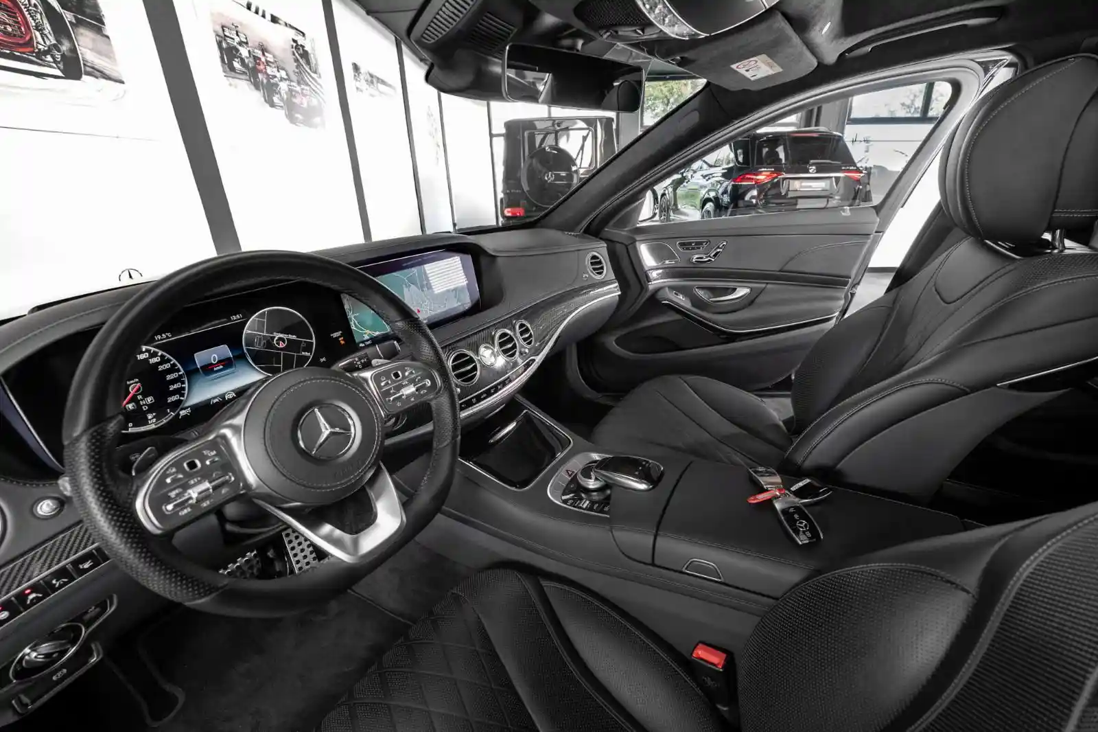 Mercedes-Benz S 560
