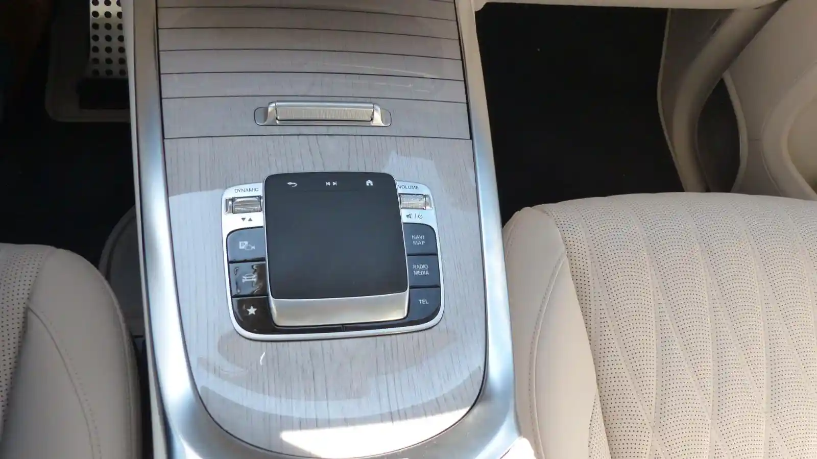 Mercedes-Benz G 450