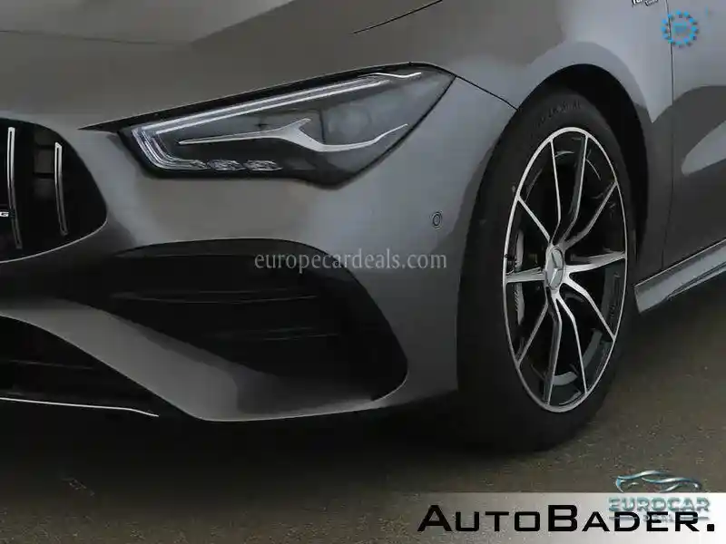 Mercedes-Benz CLA 35 AMG