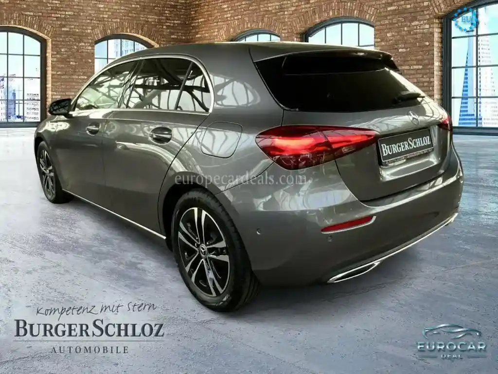 Mercedes-Benz A 200