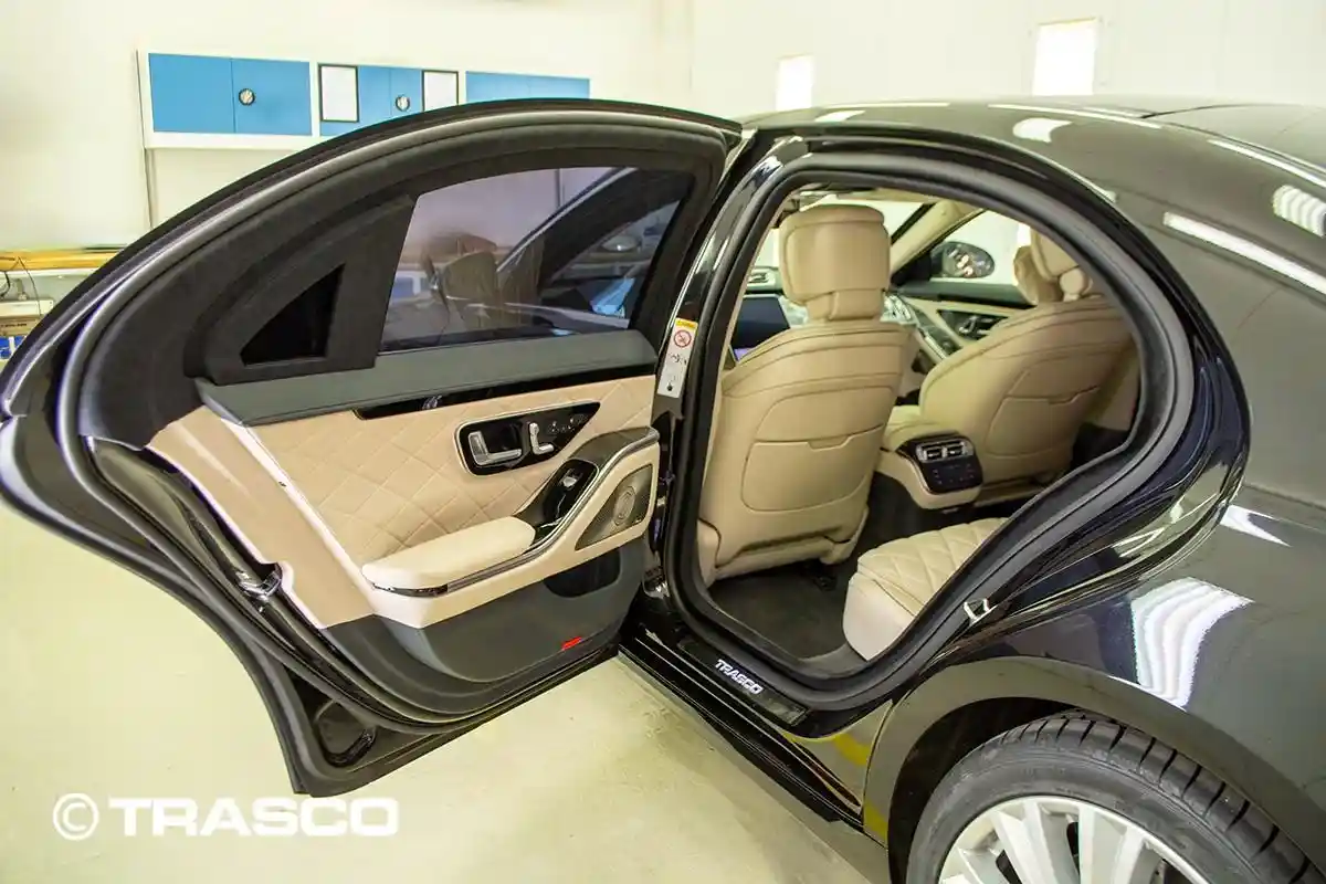 Mercedes-Benz S 500