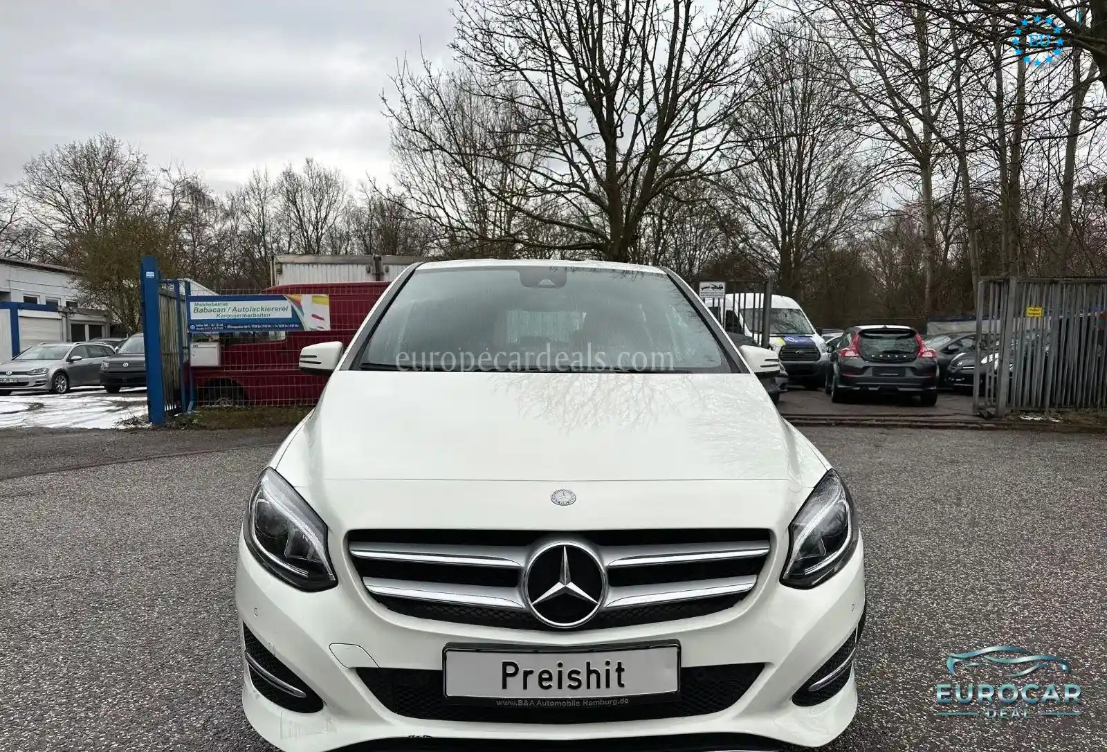 Mercedes-Benz B 180