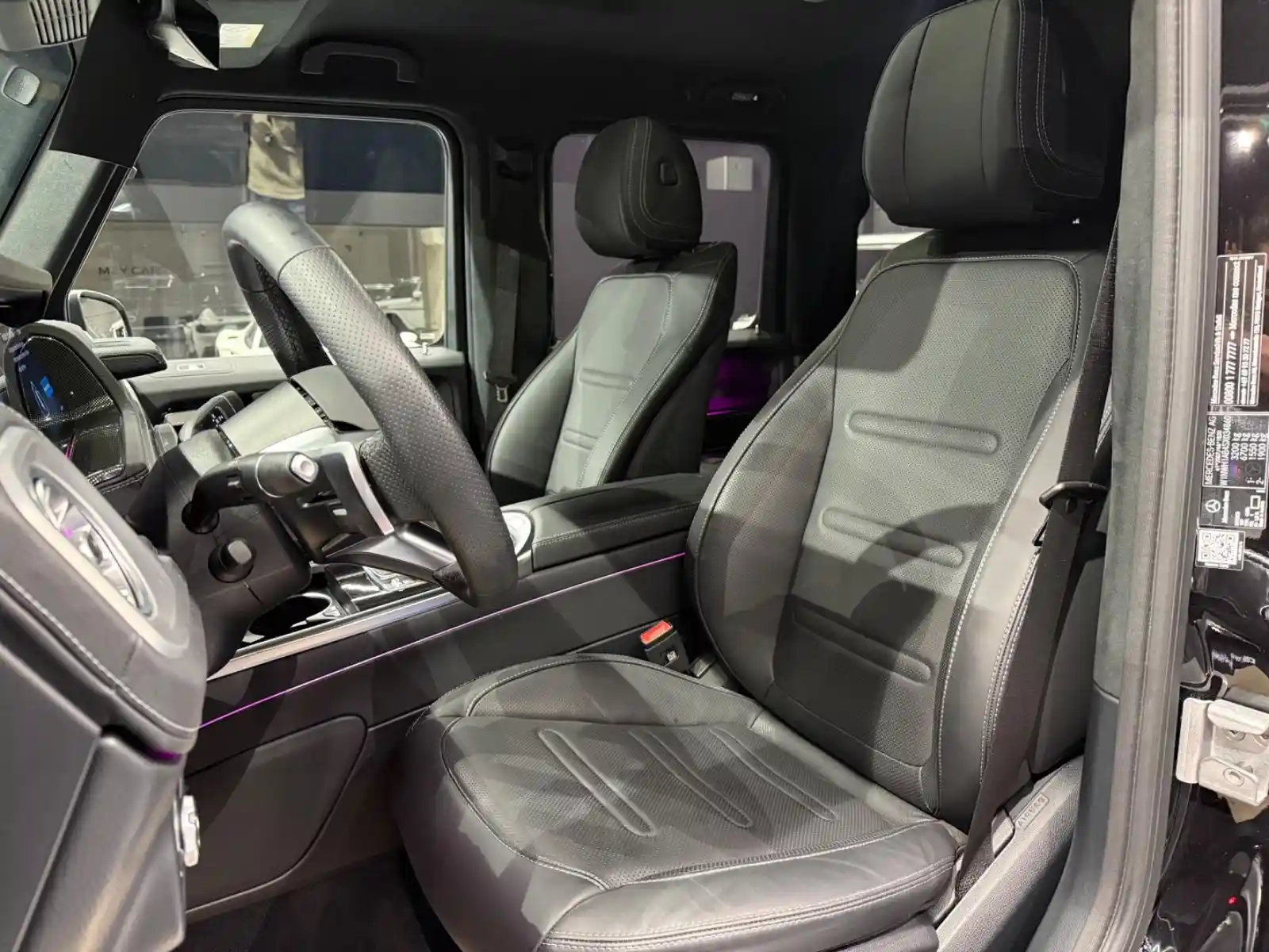 Mercedes-Benz G 500