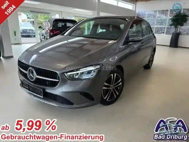Mercedes-Benz B 200