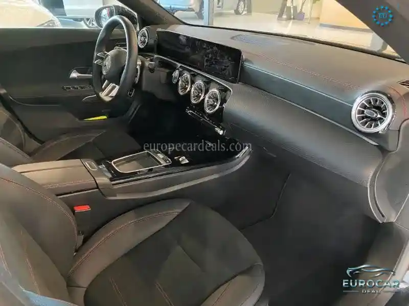 Mercedes-Benz CLA 200 Shooting Brake
