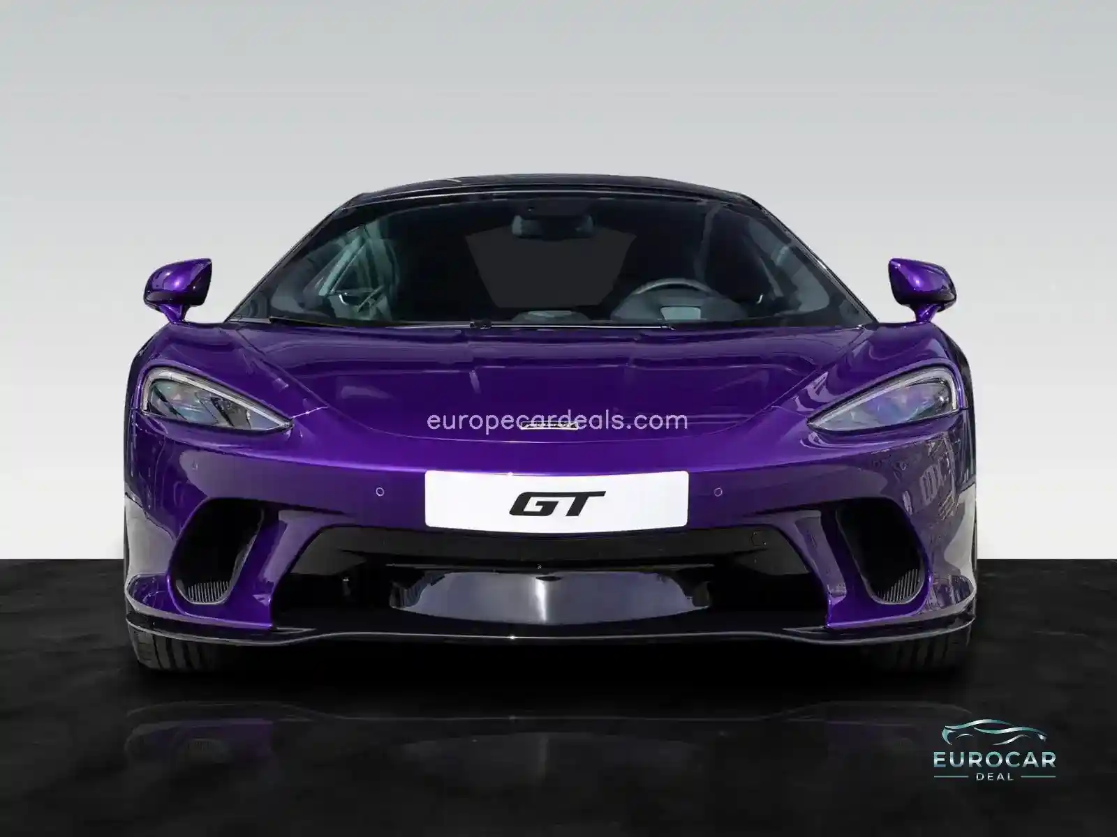 McLaren GT