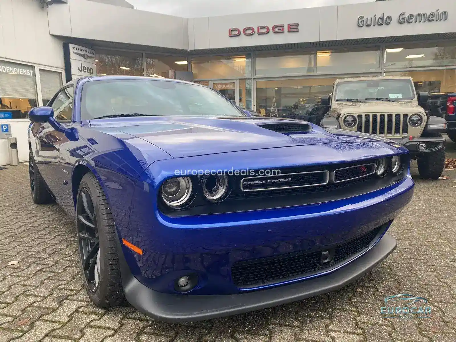 Dodge Challenger