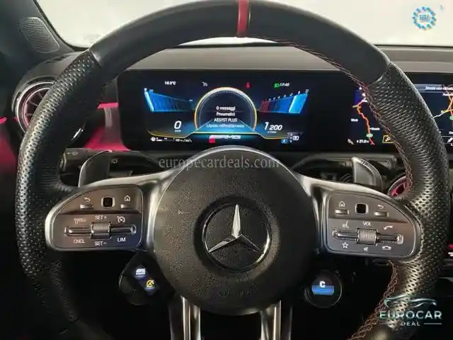 Mercedes-Benz A 35 AMG