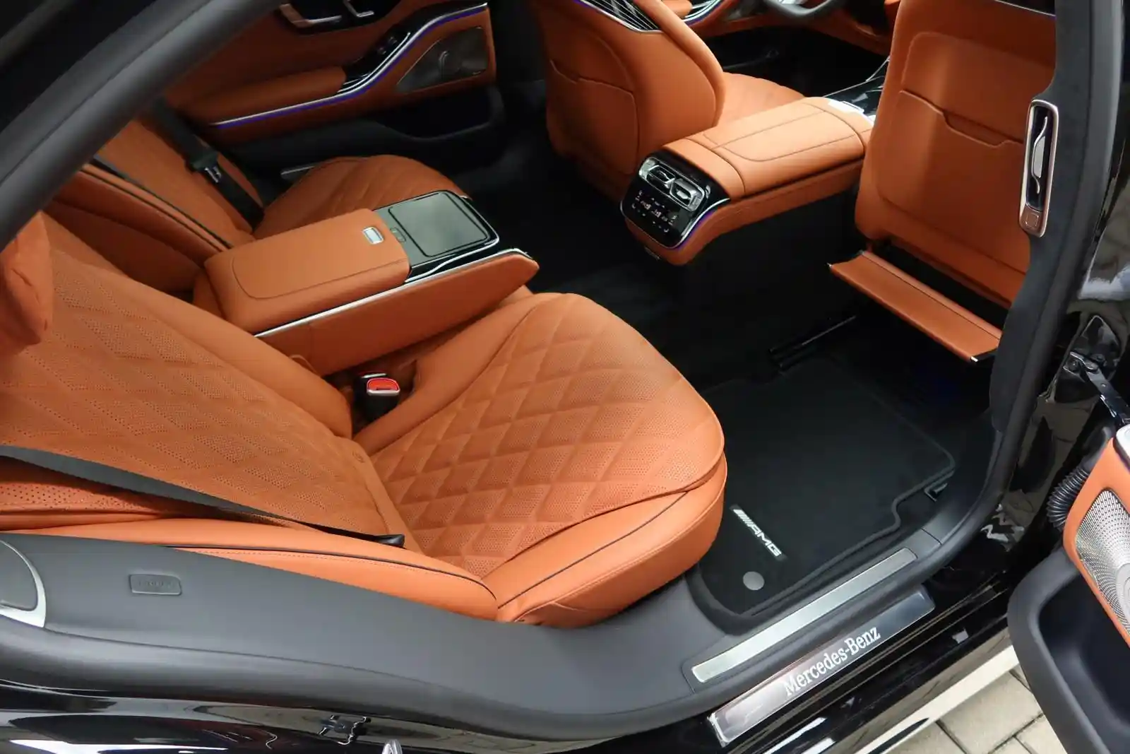 Mercedes-Benz S 500