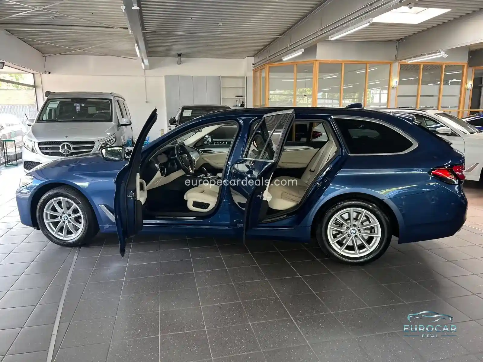 BMW 520
